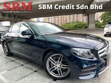 2016 Mercedes-Benz E200 AMG 2.0 - RARE Color - HEAD UP DISPLAY - BURMESTER SOUND SYSTEM - PANORAMIC ROOF - POWER BOOT - PRE-CRASH SYSTEM - 4 CAMERAS