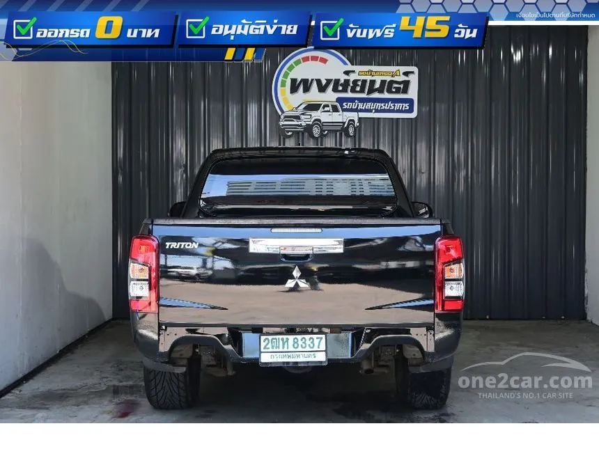 2019 Mitsubishi TRITON GLX Mega Cab Pickup