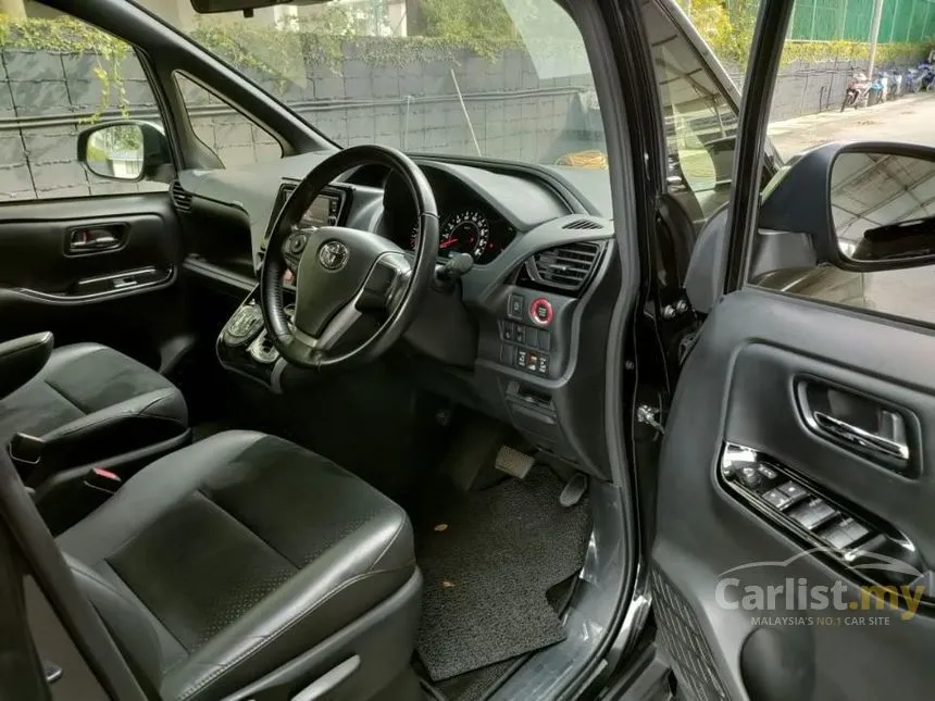 2022 Toyota Voxy ZS Kirameki III Edition MPV