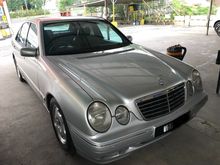 1997 Mercedes-Benz E230 2.3 Avantgarde Sedan