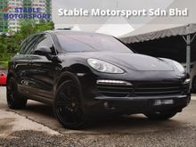 2010 Porsche Cayenne 3.0 Diesel SUV * UNDER WARRANTY * CAREFULL OWNER * LOW MILEAGE * ACCIDENT FREE * REGISTRATION CARD ATTACHED * NEGOTIABLE