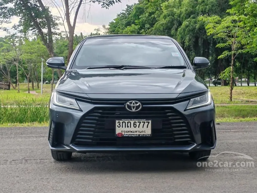 2025 Toyota Yaris Ativ Smart Sedan