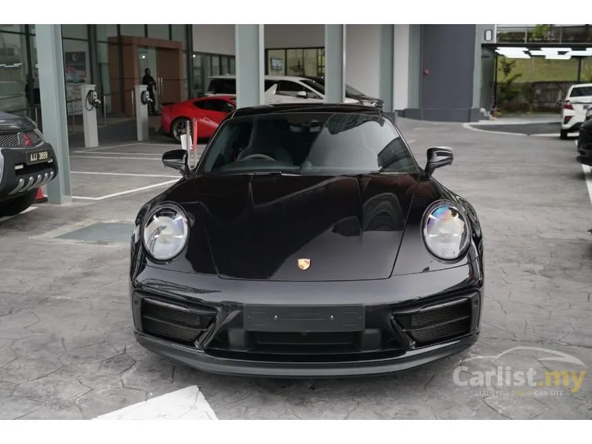2023 Porsche 911 Carrera 4 GTS Coupe
