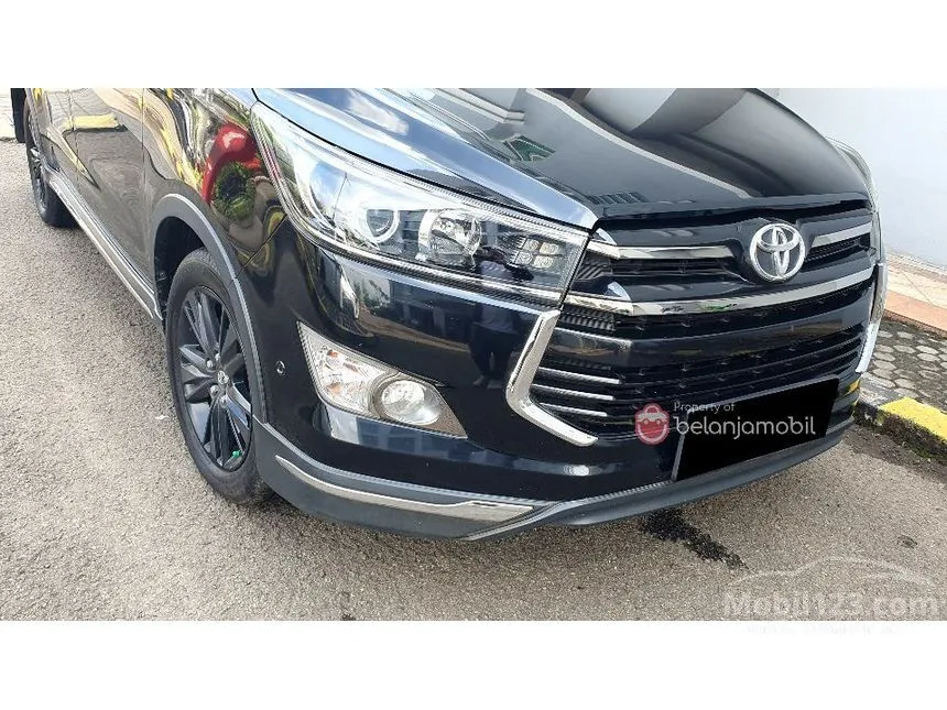 2018 Toyota Kijang Innova Venturer MPV