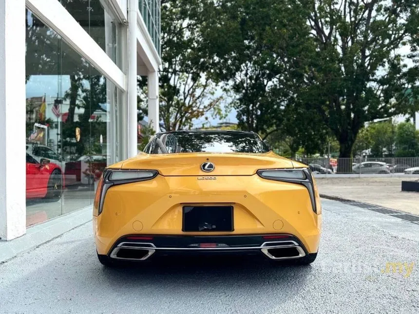 2017 Lexus LC 500 Coupe
