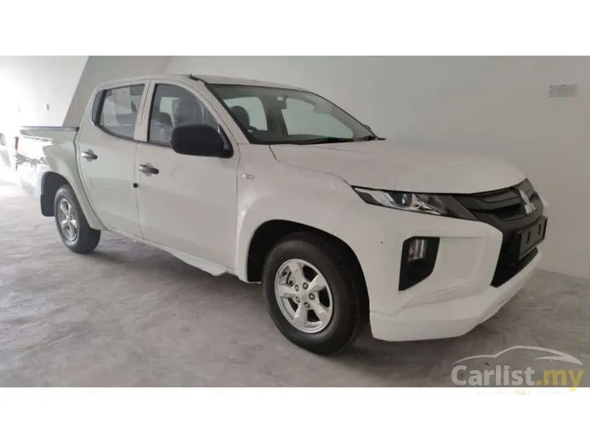2022 Mitsubishi Triton Quest Pickup Truck