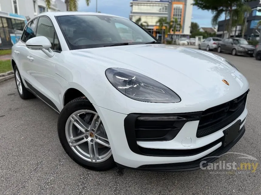 2023 Porsche Macan SUV