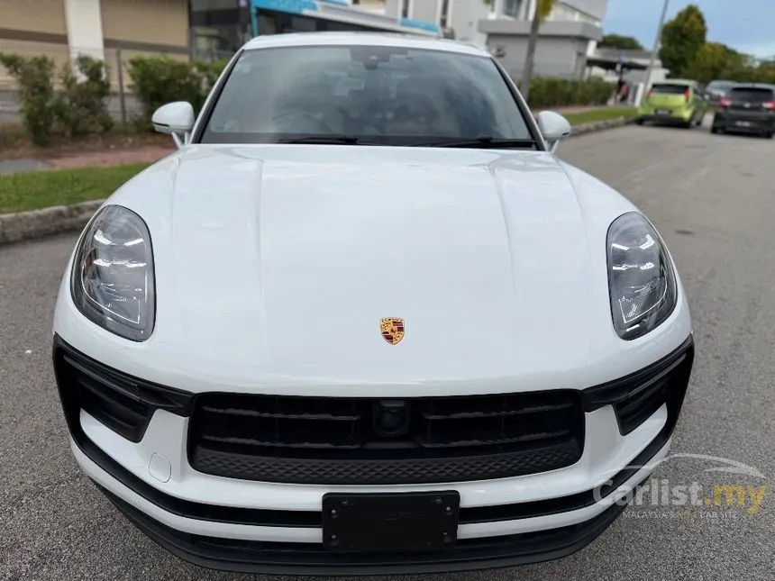 2023 Porsche Macan SUV