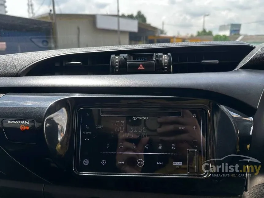 2022 Toyota Hilux Single Cab Pickup