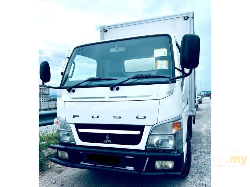 2010 Mitsubishi Fuso canter Lorry