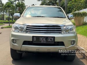 Toyota Fortuner G Mobil bekas dijual di Indonesia - Dari 