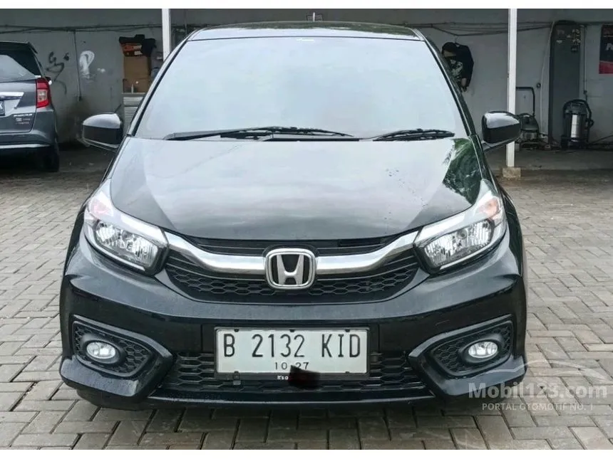 Jual Mobil Honda Brio 2022 Satya E 1.2 di Jawa Barat Automatic Hatchback Hitam Rp 158.000.000