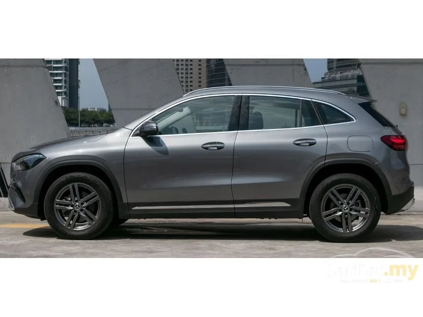 2025 Mercedes-Benz GLA200 Progressive Line SUV