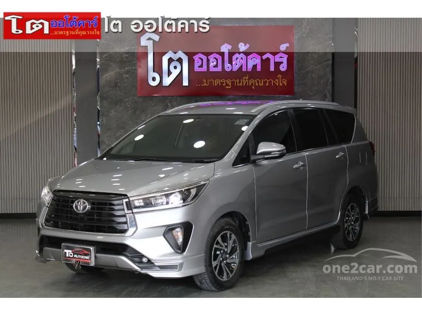 2020 Toyota Innova Crysta Wagon