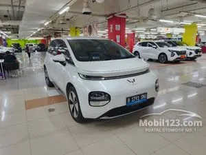 2024 Wuling Cloud EV 460KM Hatchback