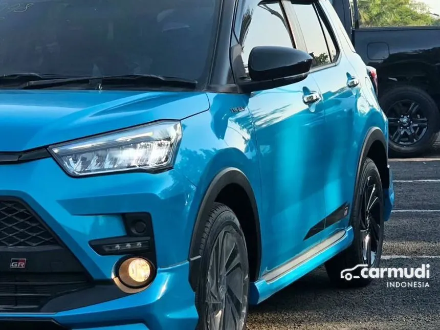 2025 Toyota Raize GR Sport (2 Tone) SUV