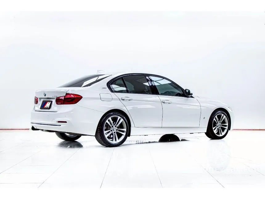 2020 BMW 330e M Sport Sedan