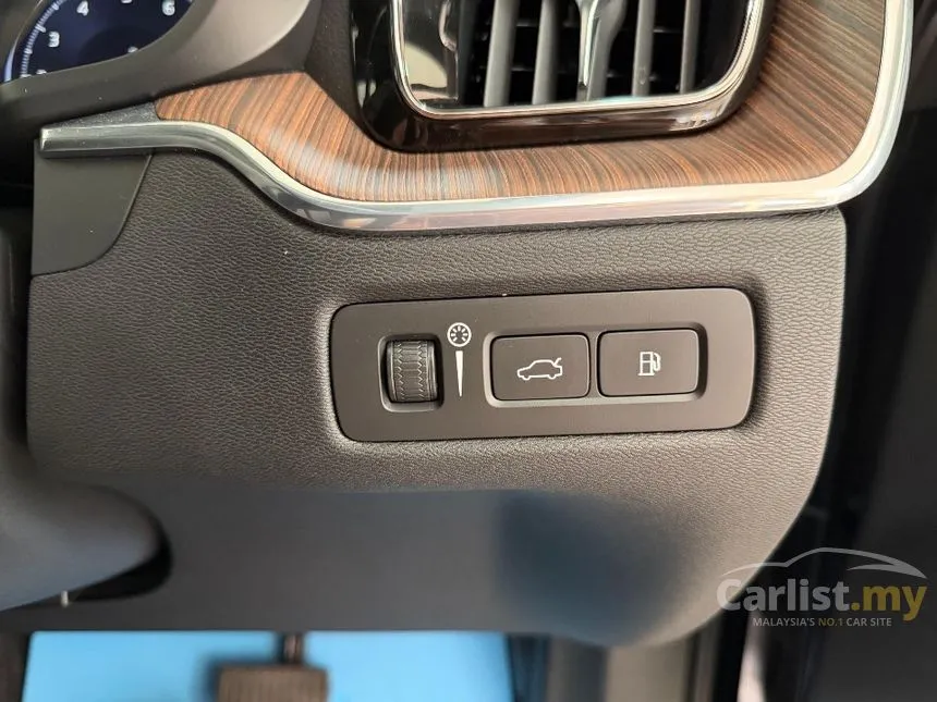 2021 Volvo XC60 Recharge T8 Inscription Plus SUV