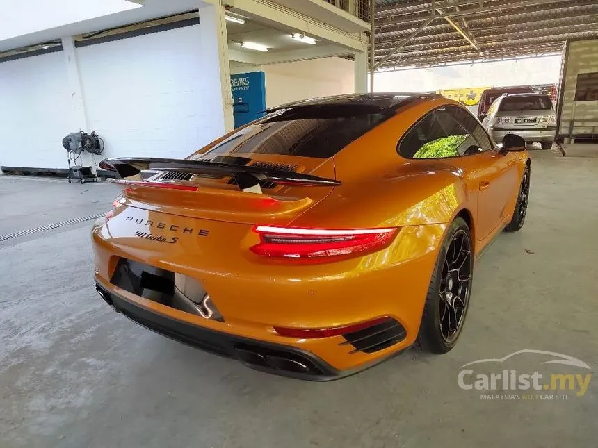 2016 Porsche 911 Turbo S Coupe