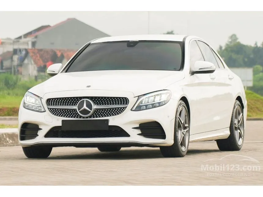 2022 Mercedes-Benz C200 AMG Final Edition Sedan