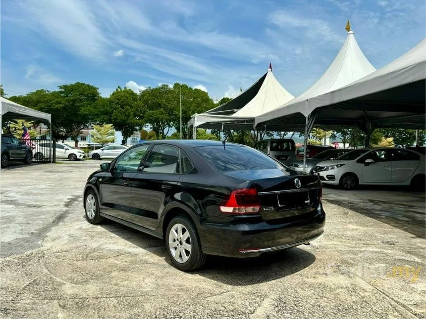 2017 Volkswagen Vento Comfort Sedan