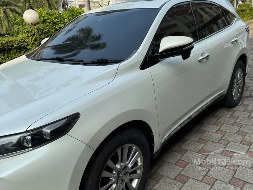 2014 Toyota Harrier SUV
