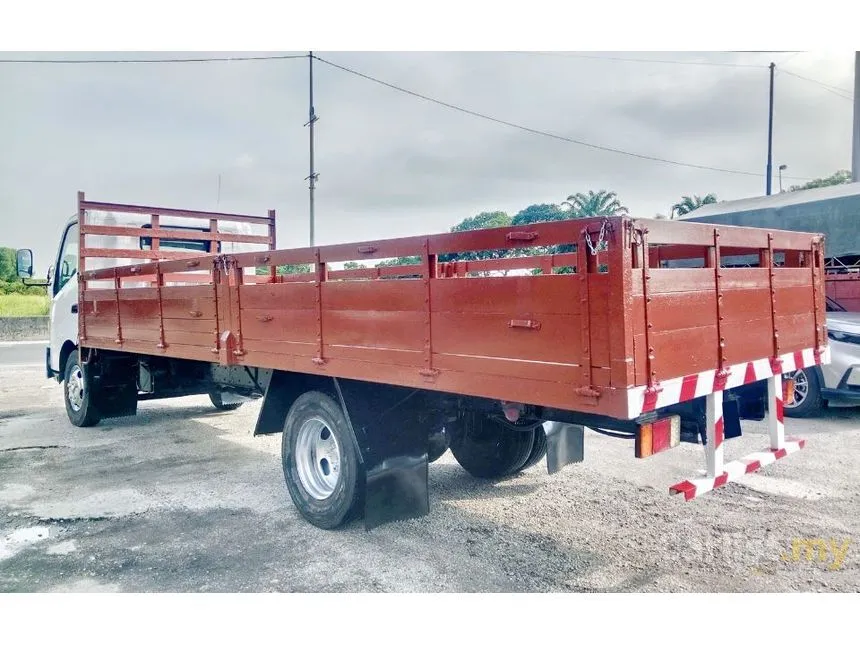 2013 Hino 300 Series WU710R-HKMML3 Lorry