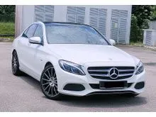 2017 Mercedes-Benz C350 e 2.0 AMG Sedan