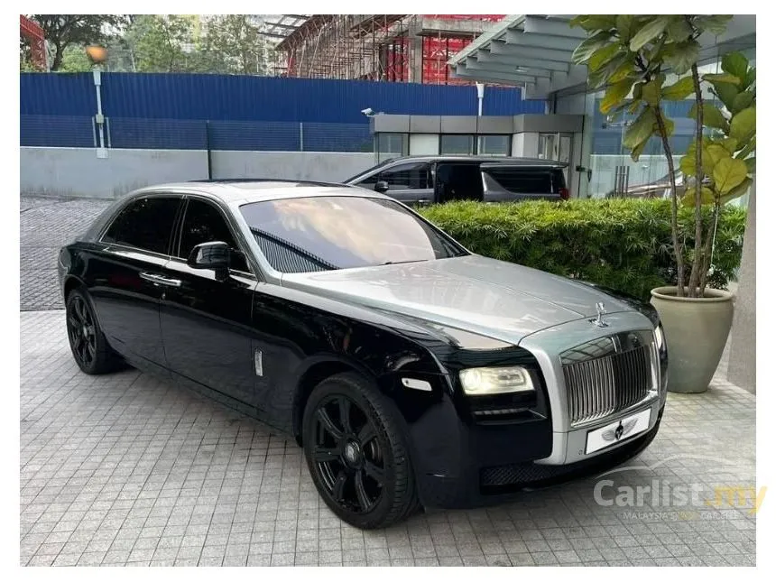 2014 Rolls-Royce Ghost Extended Wheelbase Sedan