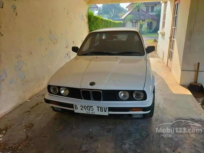 Jual Mobil BMW 318i 1990 1.8 Manual 1.8 di DKI Jakarta Manual Sedan Putih Rp 60.000.000