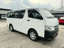 2013 Toyota Hiace 2.5 Window Van (M) - LOW ROOF / LOAN TINGGI / 15 SEAT