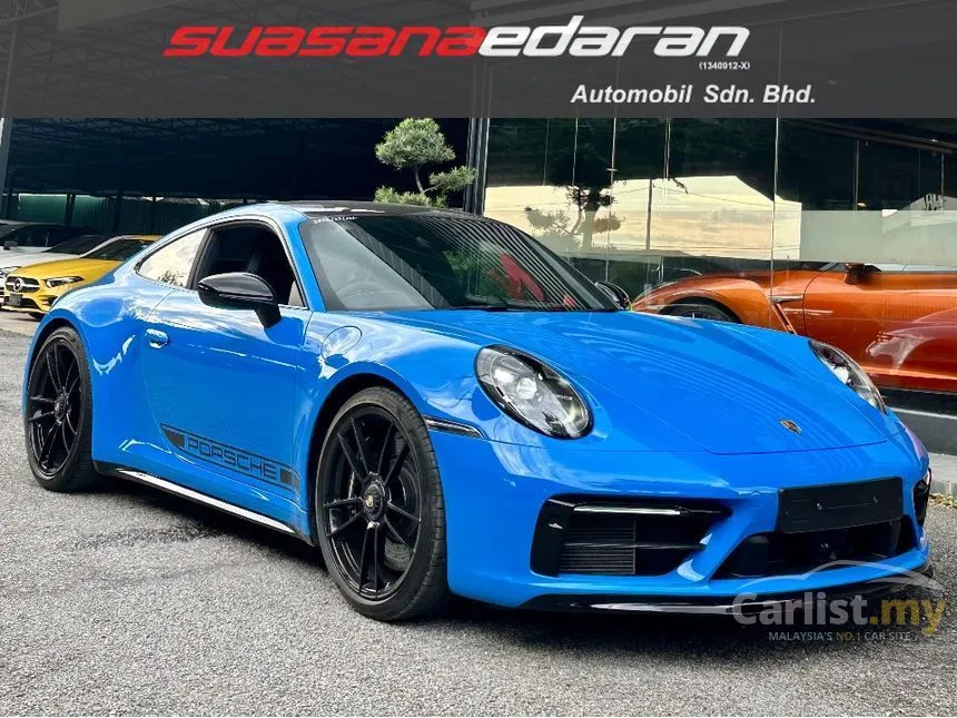 2022 Porsche 911 Carrera GTS Coupe