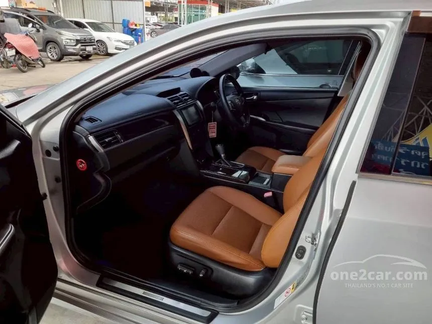 2018 Toyota CAMRY G Sedan
