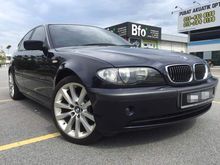 2004 BMW 318i 2.0 Lifestyle Sedan *** TIPTOP CONDITION...ACCIDENT FREE...ORIGINAL MLG ***