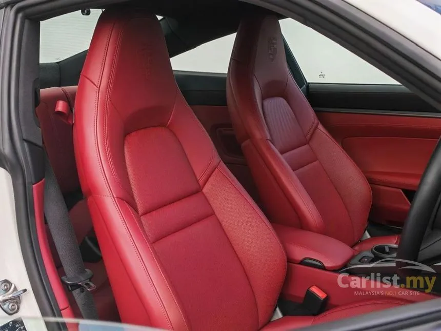2022 Porsche 911 Carrera S Coupe