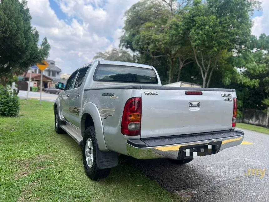 2011 Toyota Hilux G Dual Cab Pickup