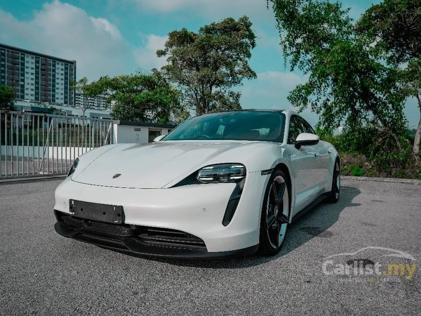 2020 Porsche Taycan 4S Sedan