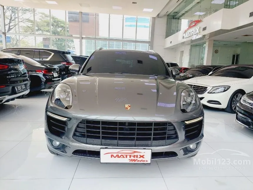 2014 Porsche Macan S SUV