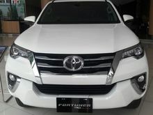 Promo murah Toyota Fortuner 2,4 VRZ SUV 2019