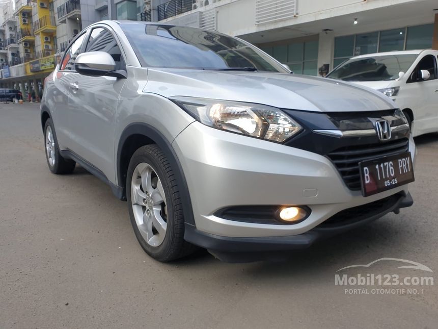 Jual Mobil Honda HR-V 2015 S 1.5 di DKI Jakarta Automatic SUV Silver Rp