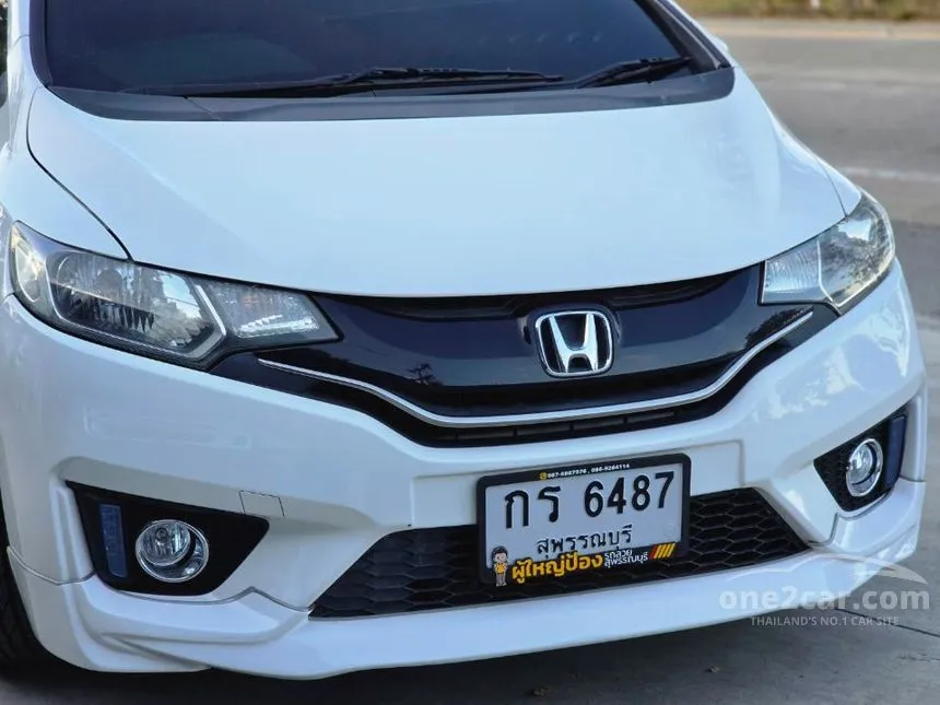 2015 Honda JAZZ SV Hatchback
