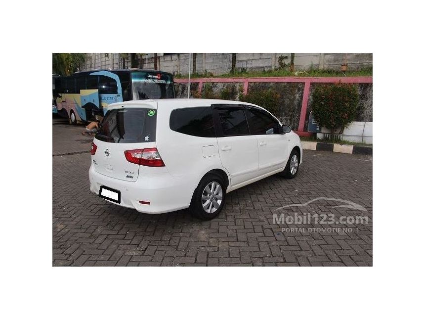 Jual Mobil  Nissan  Grand Livina 2014 XV 1 5 di DKI Jakarta 