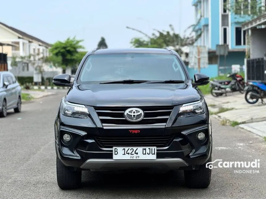 2019 Toyota Fortuner VRZ TRD 4X2 SUV