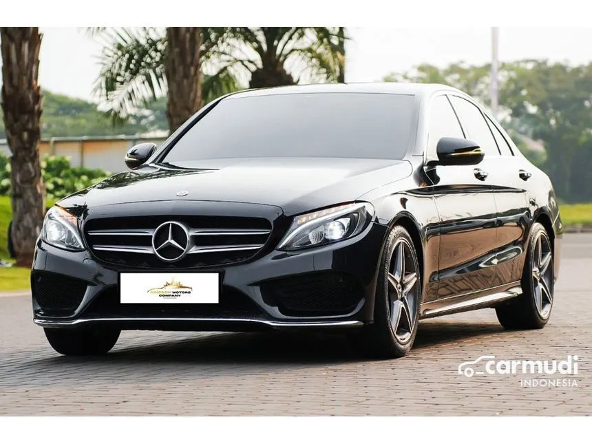2018 Mercedes-Benz C200 AMG Line Sedan