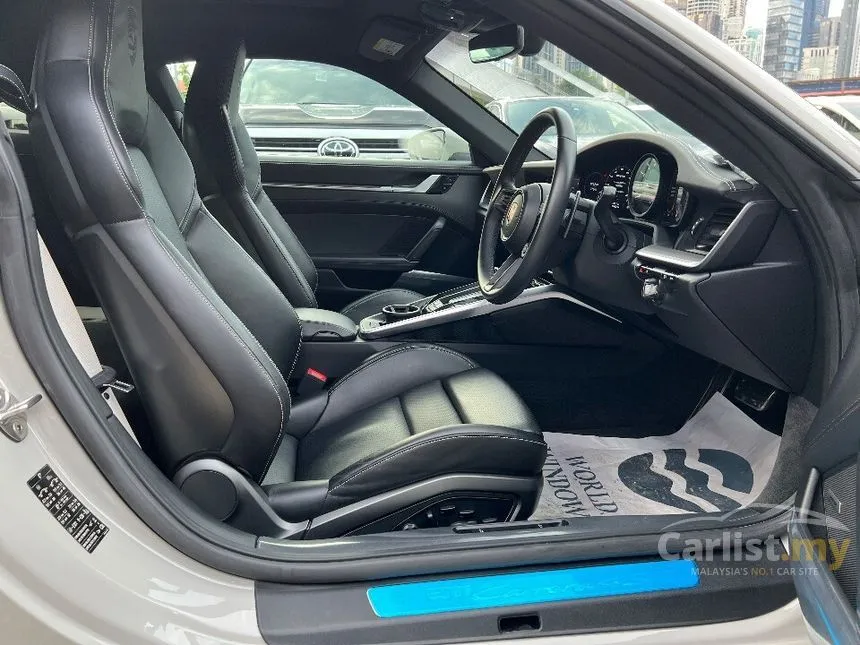 2020 Porsche 911 Carrera 4S Coupe