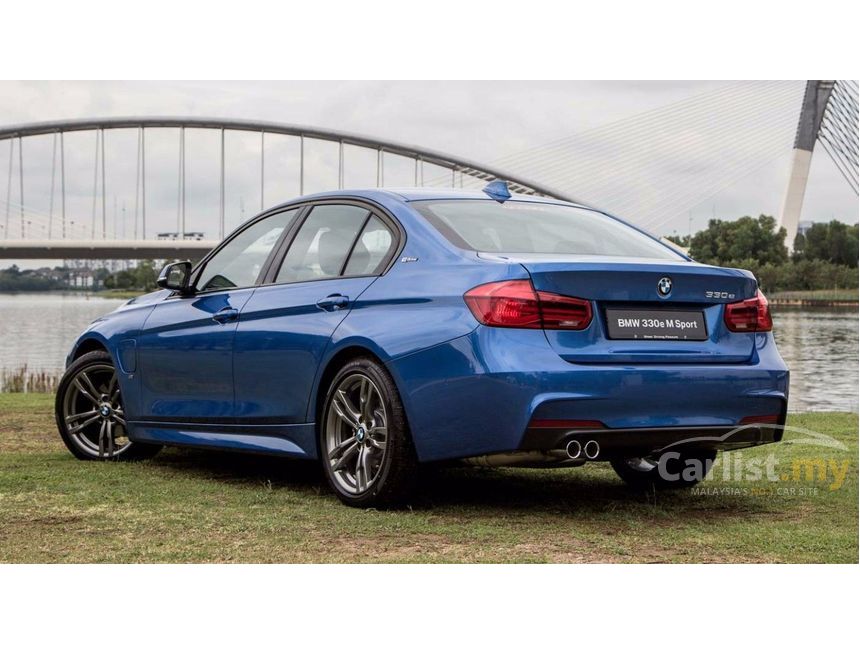 BMW 330e 2017 M Sport 2.0 in Penang Automatic Sedan Blue for RM 238,000
