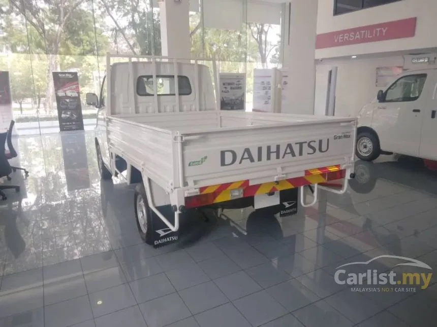 2025 Daihatsu Gran Max Panel Van