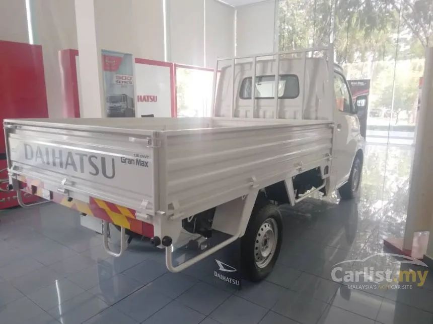 2025 Daihatsu Gran Max Panel Van