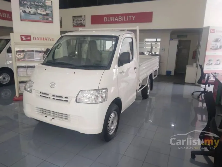 2025 Daihatsu Gran Max Panel Van