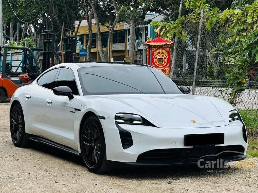 2022 Porsche Taycan GTS Sedan